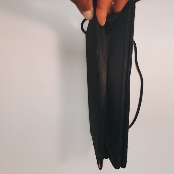 CLAUDIA BARNES Black Clutch - Picture 3 of 11